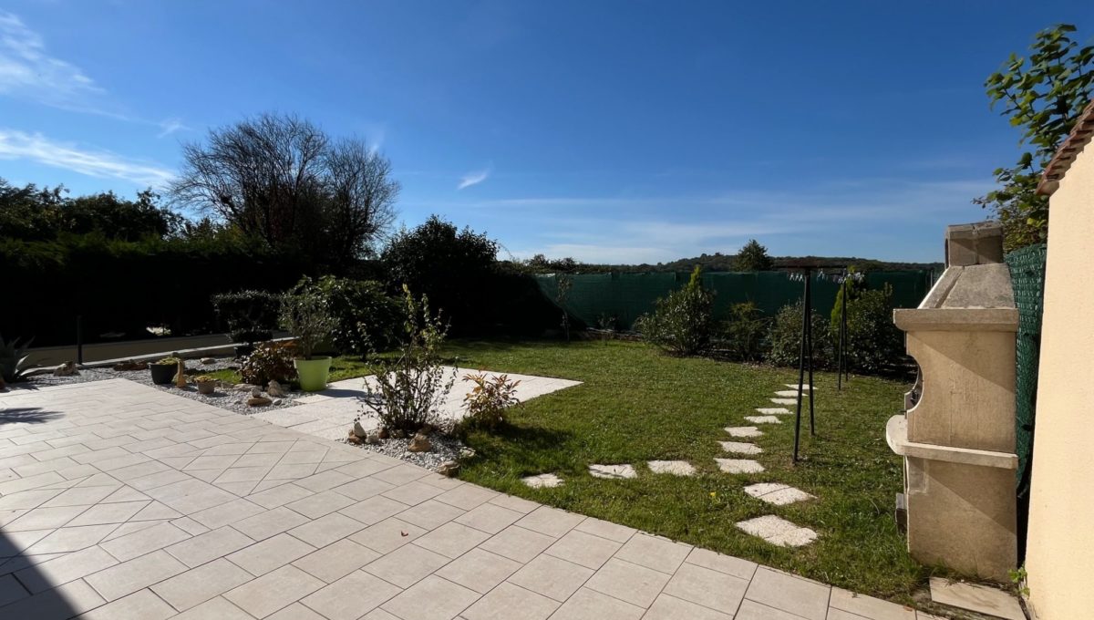 1760382737_VM572_3_original