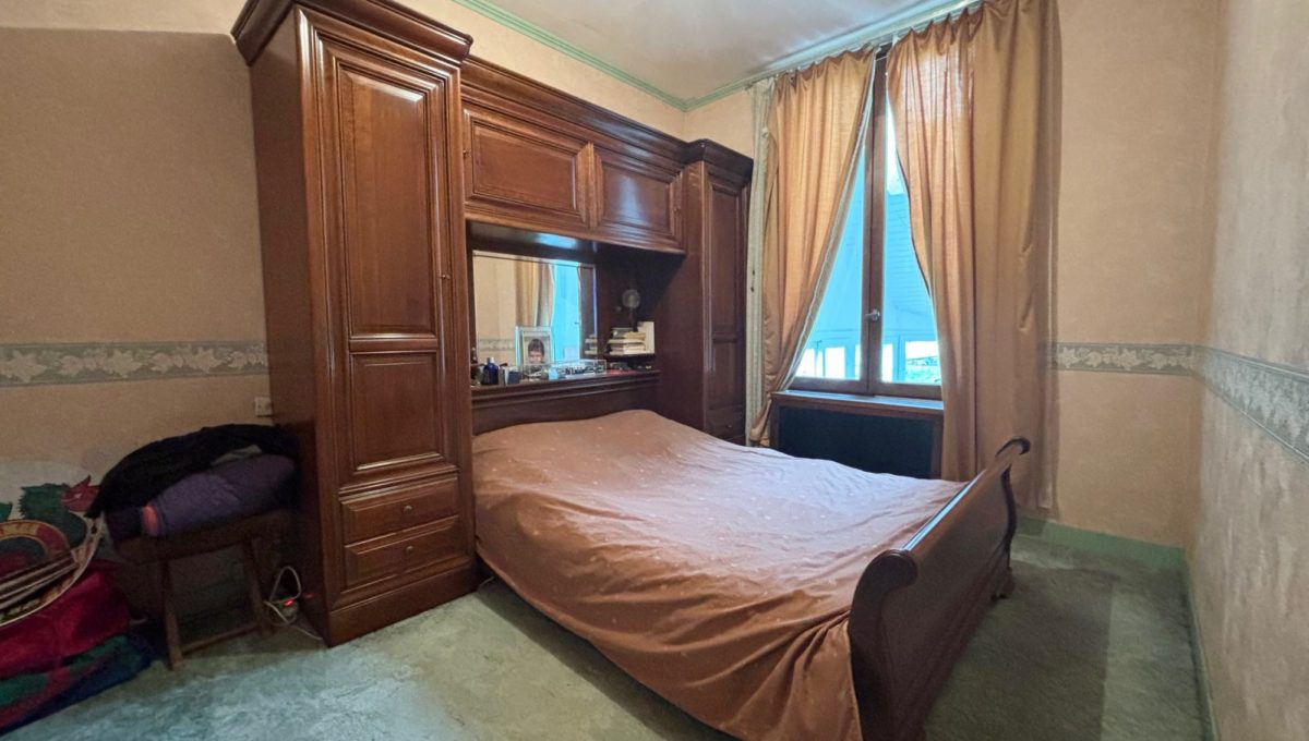 1763920120_VM576_4_original