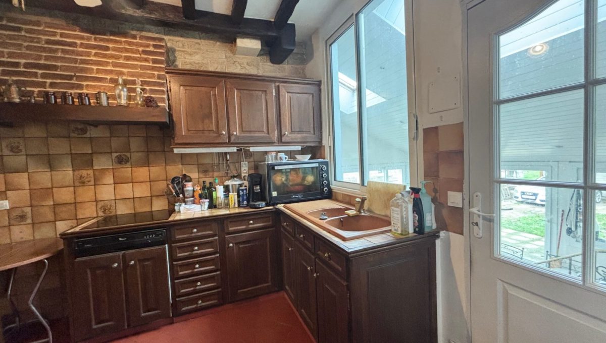 1763920140_VM576_8_original