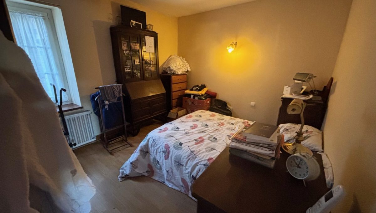 1765559552_VM585_7_original