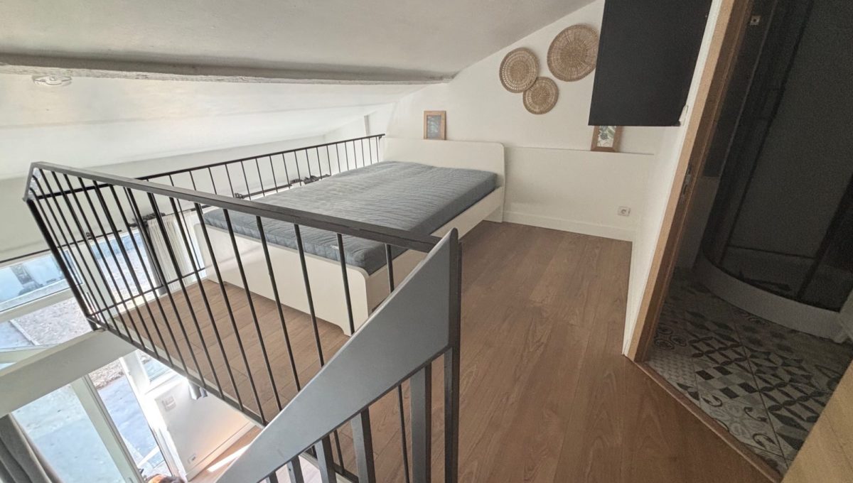 1768748712_LA1986_4_original