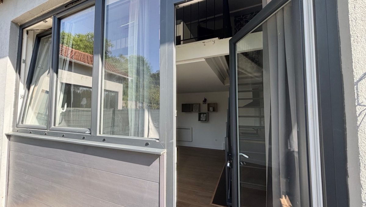 1768748712_LA1986_5_original