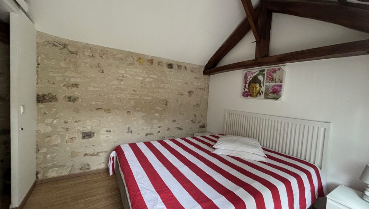 1748680640_VM542_4_original