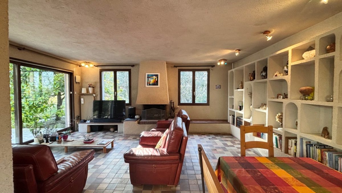 1772878122_VM588_4_original