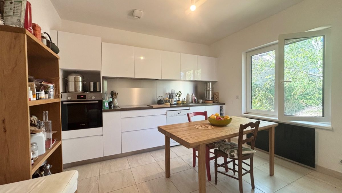 1775680583_VM357_9_original